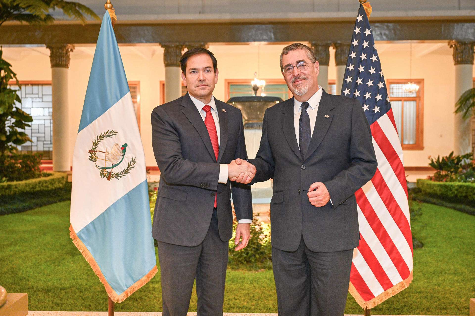 Migración y seguridad, principales temas de encuentro entre Arévalo y Rubio