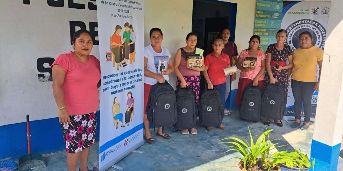 Congreso aprueba bono anual para comadronas registradas en el Ministerio de Salud