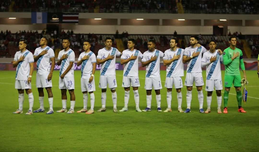 Tena convoca a 22 jugadores para microciclo previo a eliminatoria mundialista