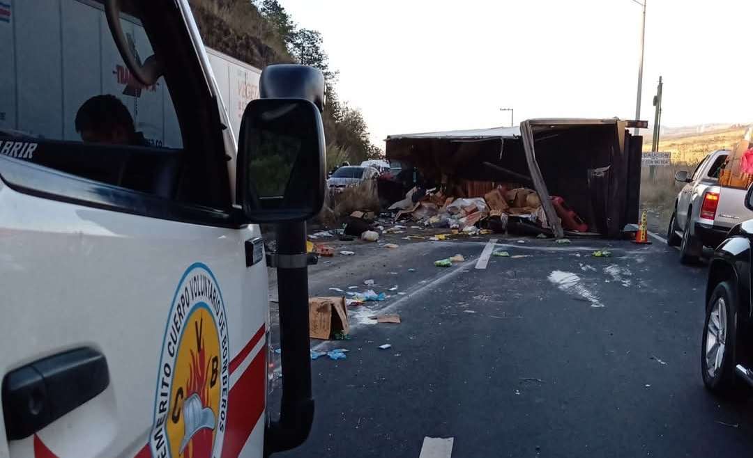 Accidente deja un muerto en ruta a El Salvador, generando congestionamiento