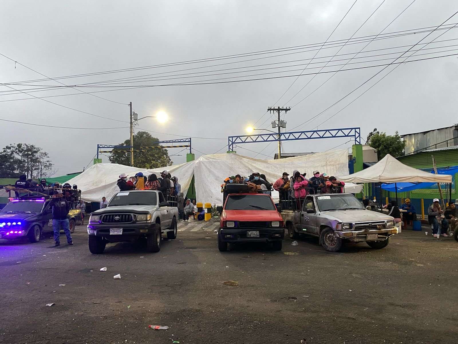 ¡Tensión en Guatemala! Gobernador llama al diálogo ante protestas de recolectores de basura