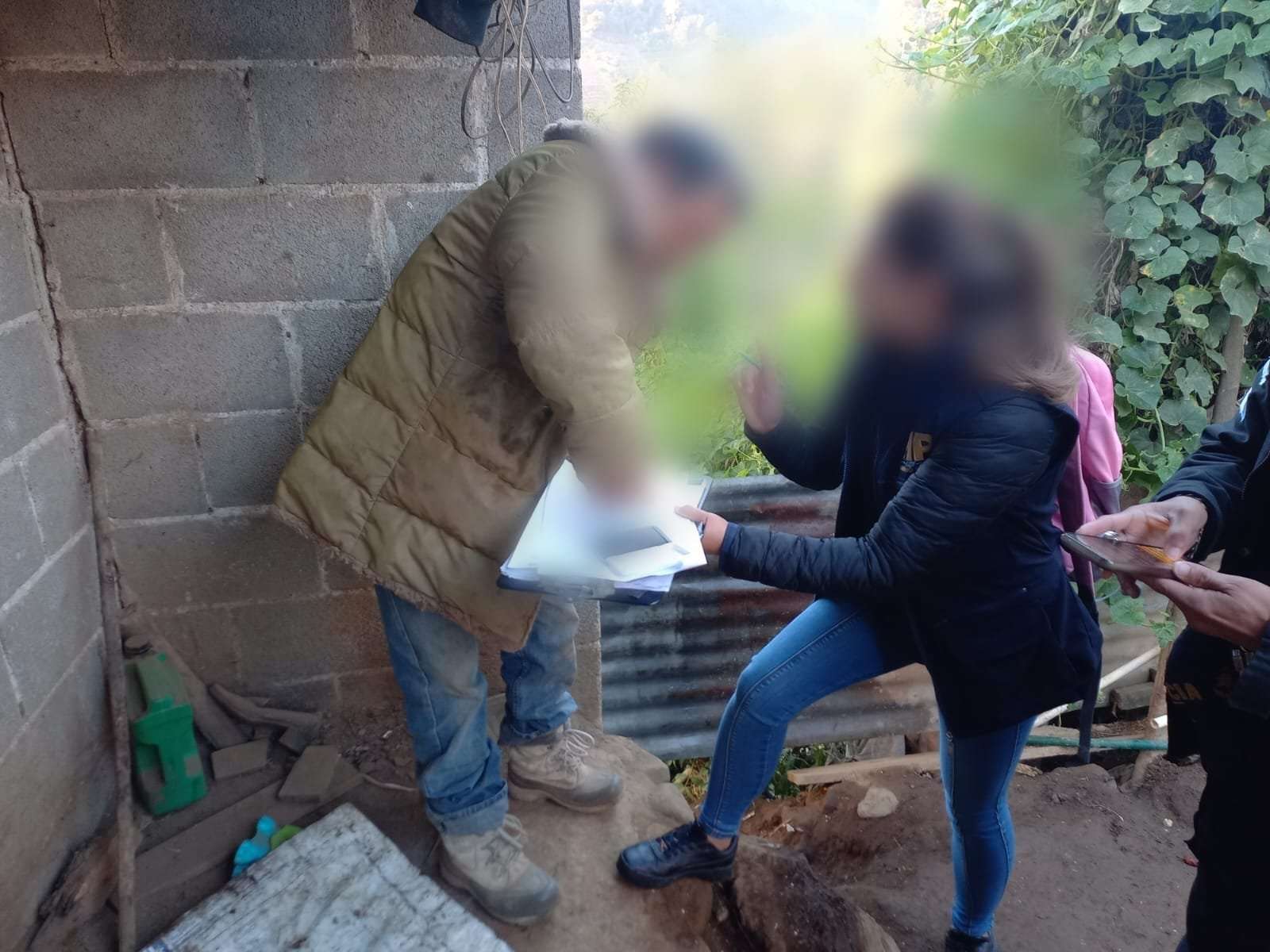 Investigan desaparición y presunto asesinato en Sololá con allanamientos en Pixabaj