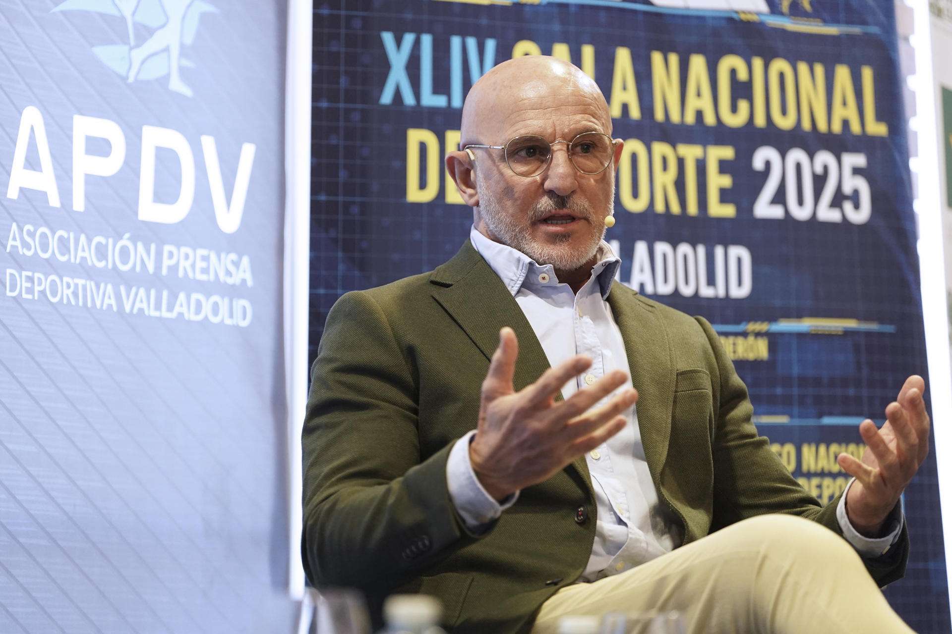 De la Fuente: «Lamine Yamal va a tener críticas, tiene que estar preparado para asumirlas»