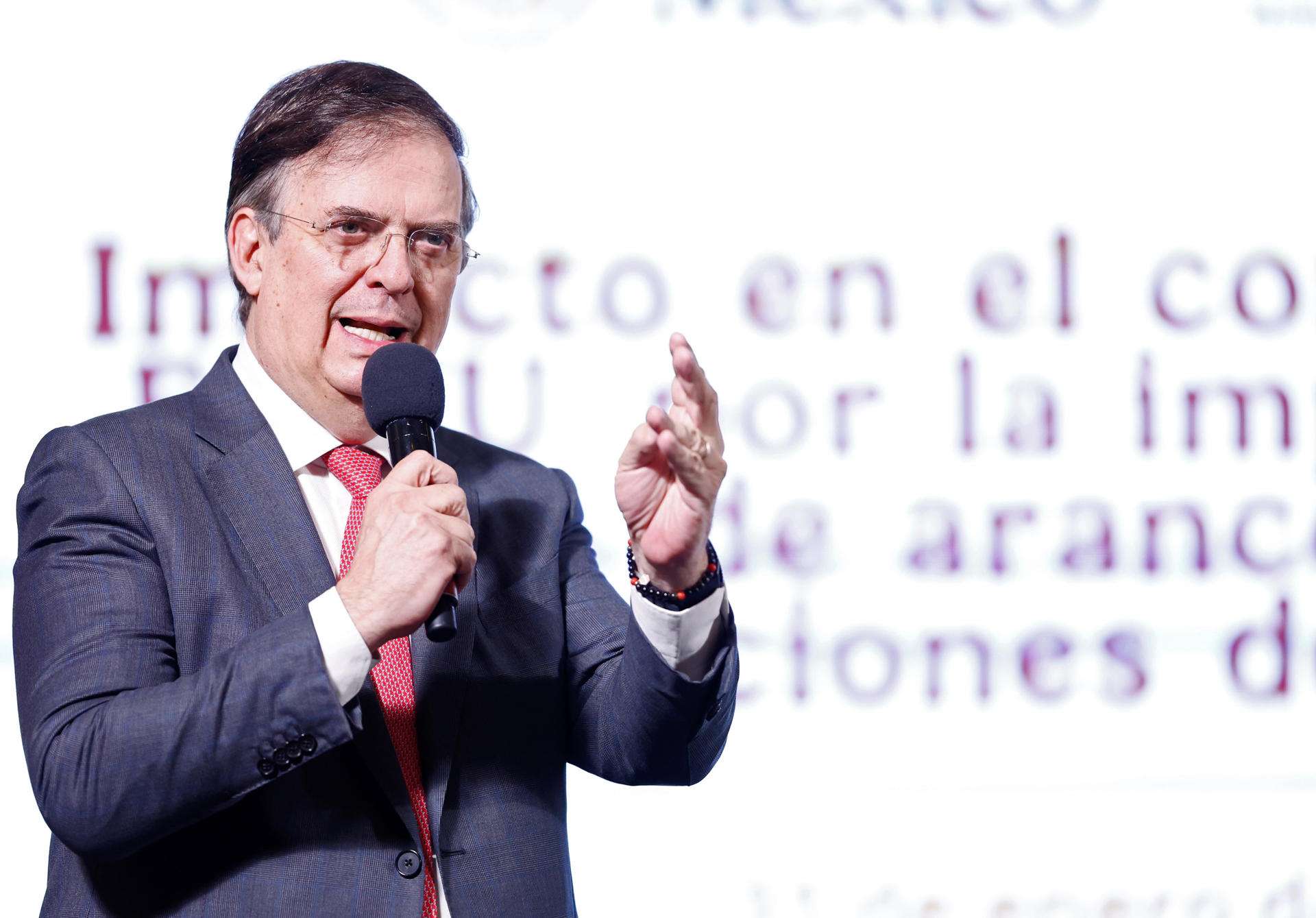 Ebrard afirma que aranceles de EE.UU. a México son una «flagrante violación» del T-MEC