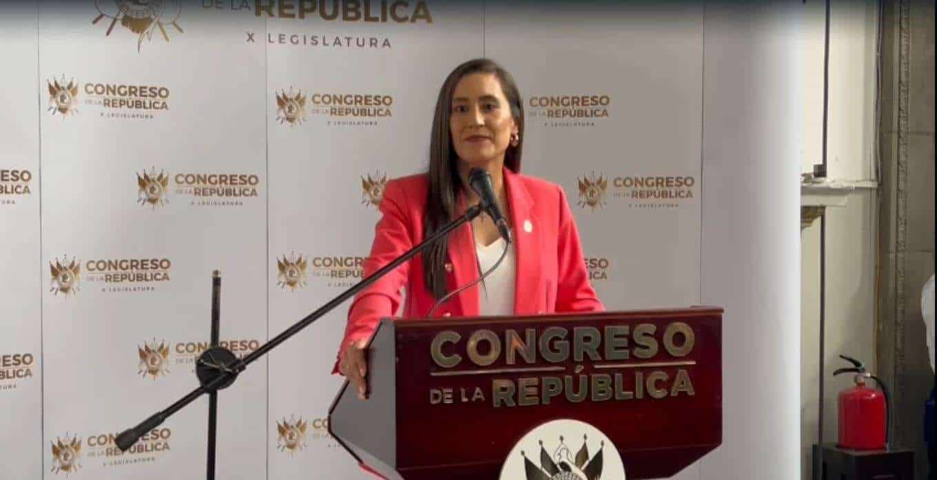 “No me quedaré sentada llorando”: Karina Paz rompe el silencio tras quedar fuera de la Junta Directiva del Congreso