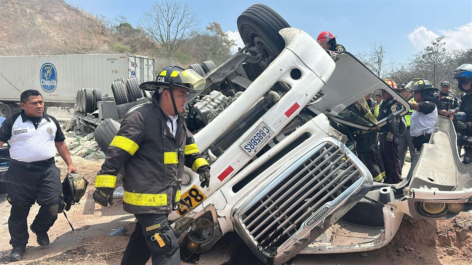 ÚLTIMA HORA | Vuelco de tráiler en ruta al Atlántico provoca complicaciones en el tránsito