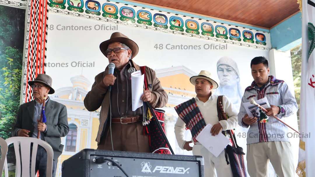 48 Cantones exigen reducción de sueldos a funcionarios y explicación de ampliación presupuestaria