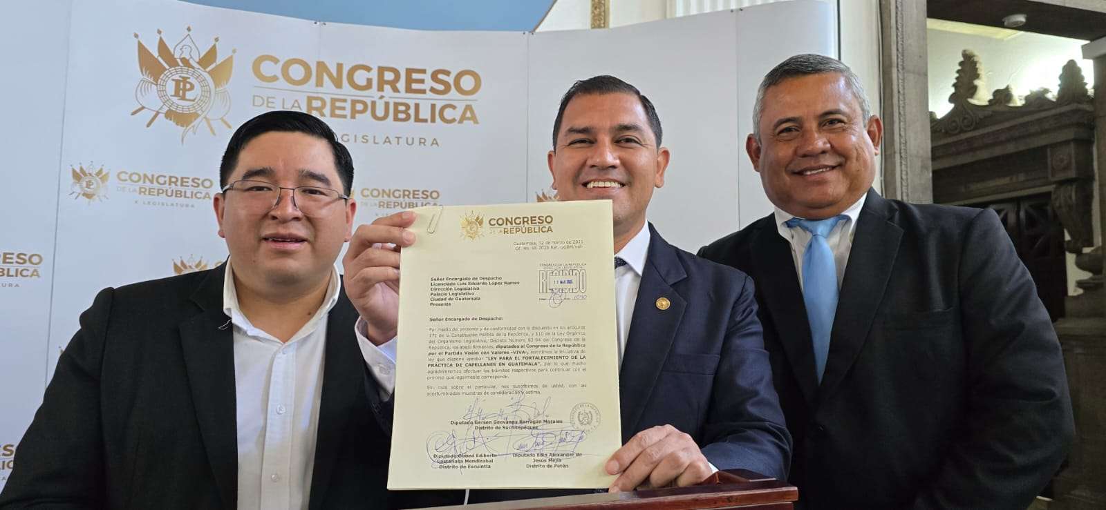 ¿Un nuevo respaldo legal para los capellanes? VIVA impulsa iniciativa en el Congreso