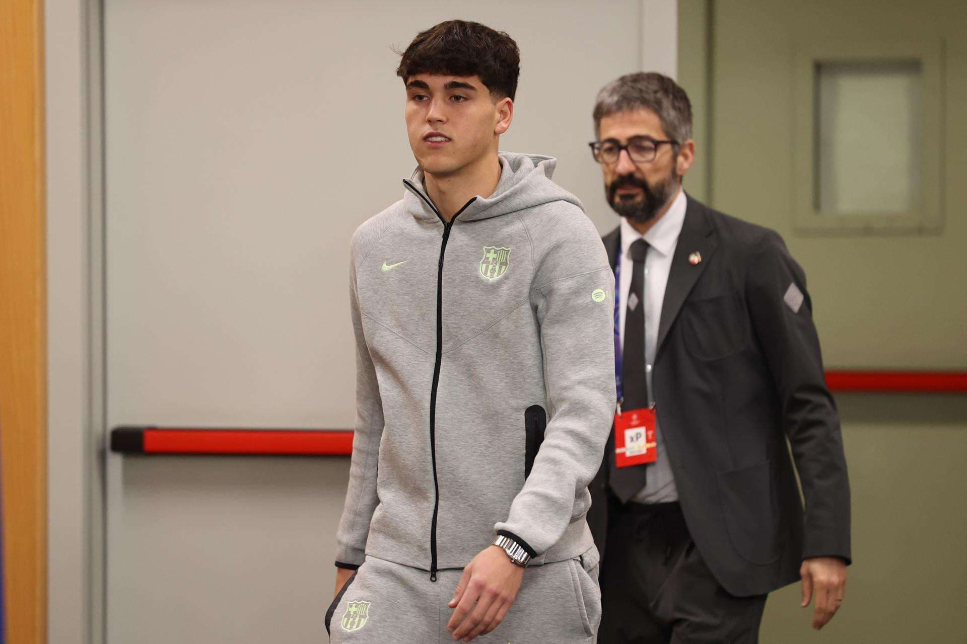 Barcelona revela la lesión que sufrió Cubarsí con la selección española