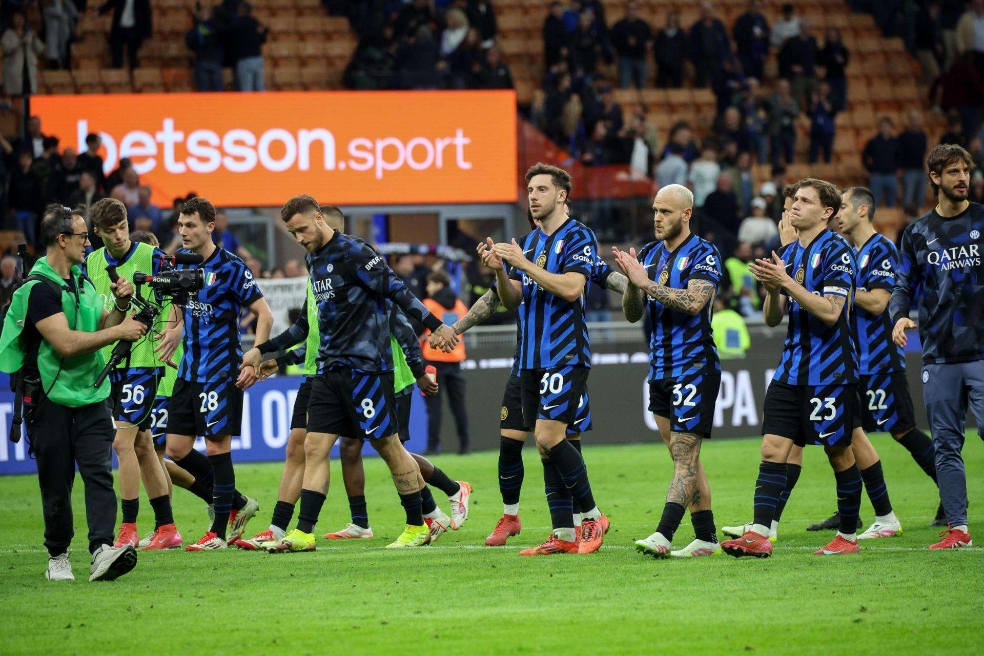 El Inter se refuerza, el PSG se exhibe, el Milan recae y el Bayern responde