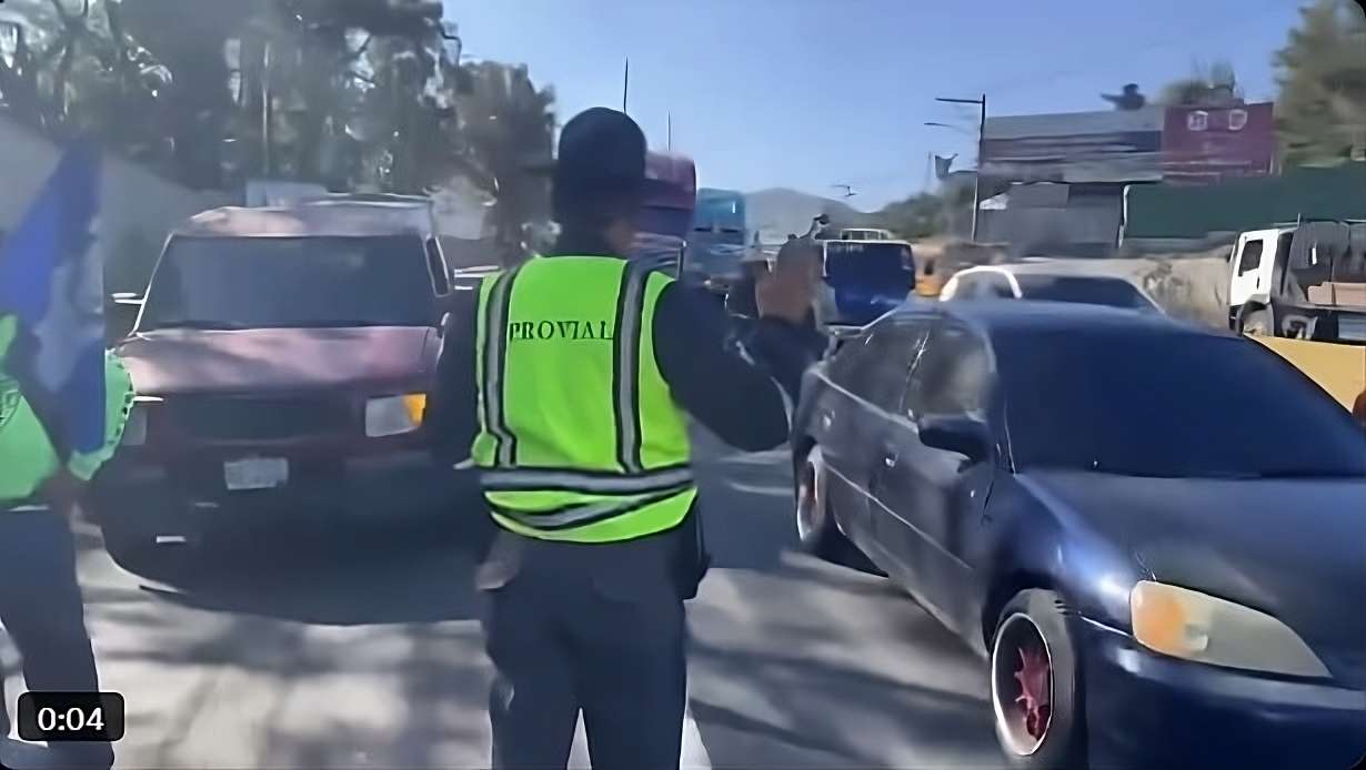 Congestionamiento vehicular en ruta al Pacífico tras incidente de tránsito