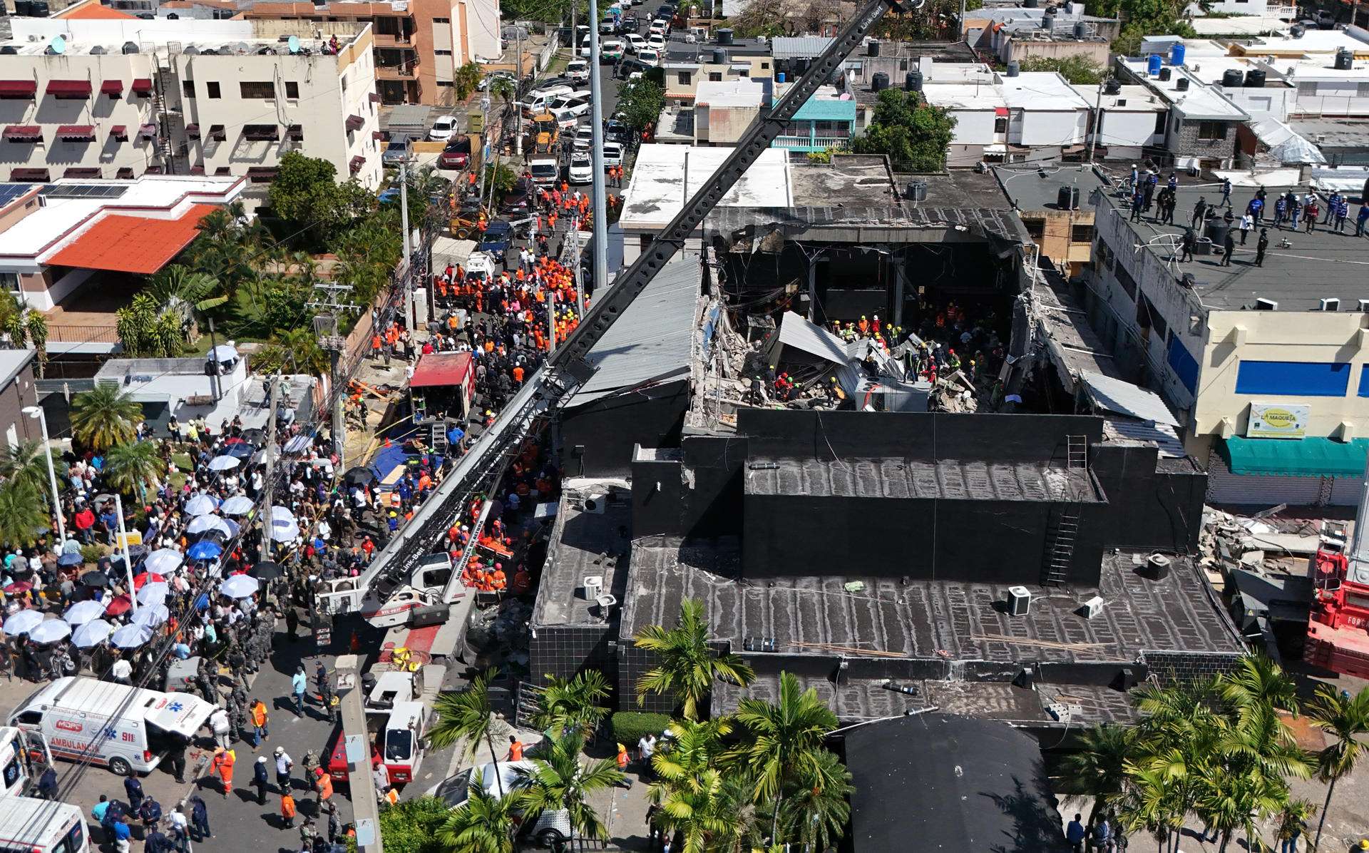 Aumentan a 113 los muertos en el accidente de la discoteca en Santo Domingo