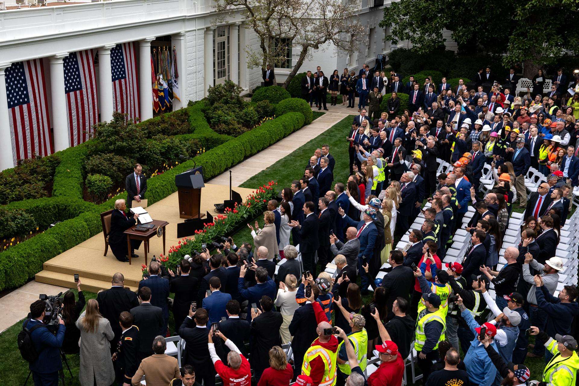 Trump anuncia aranceles del 31% para Suiza y del 37% para Liechtenstein
