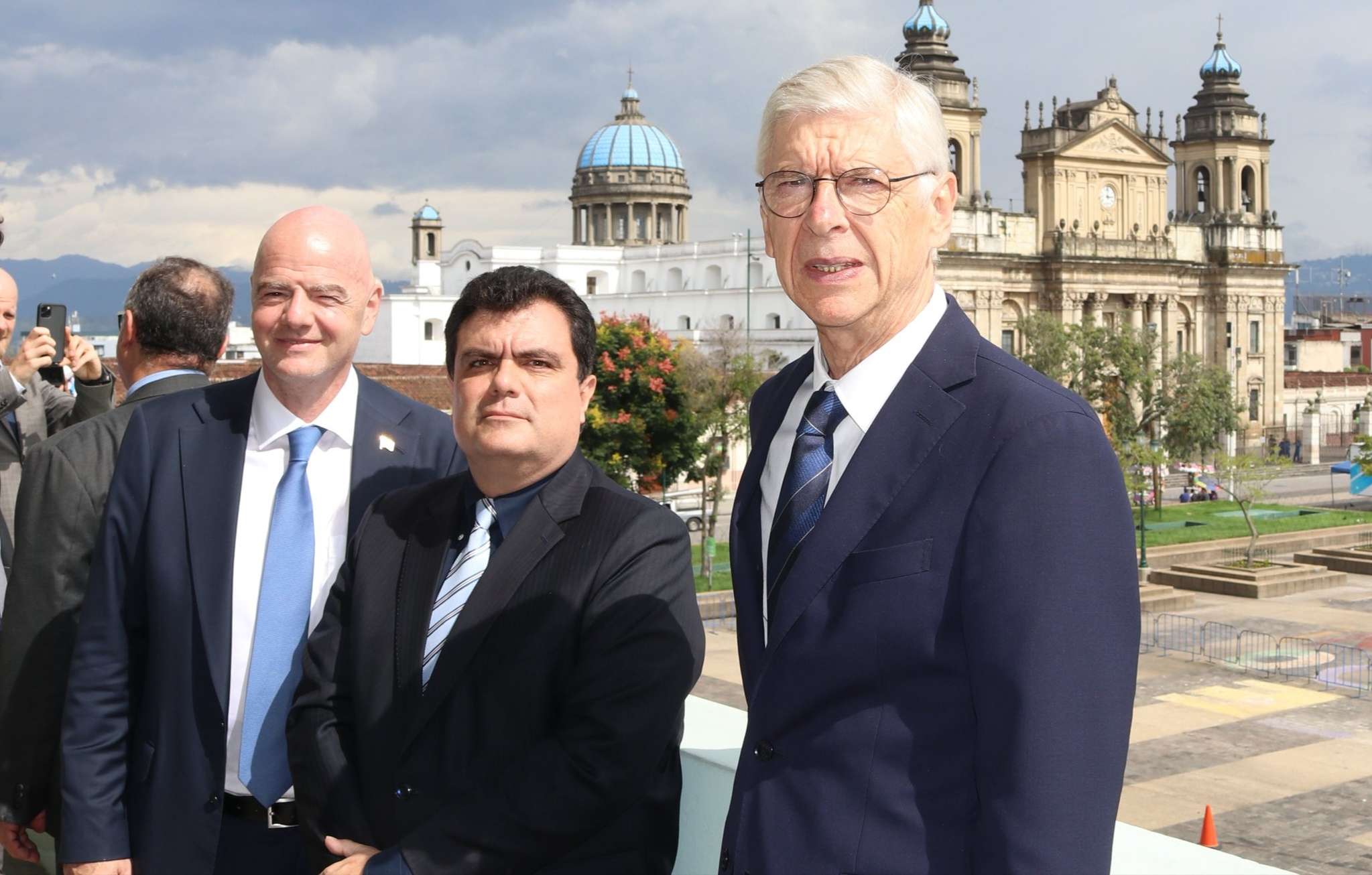 FIFA felicita a Fedefut por creación de academia de fútbol en Guatemala