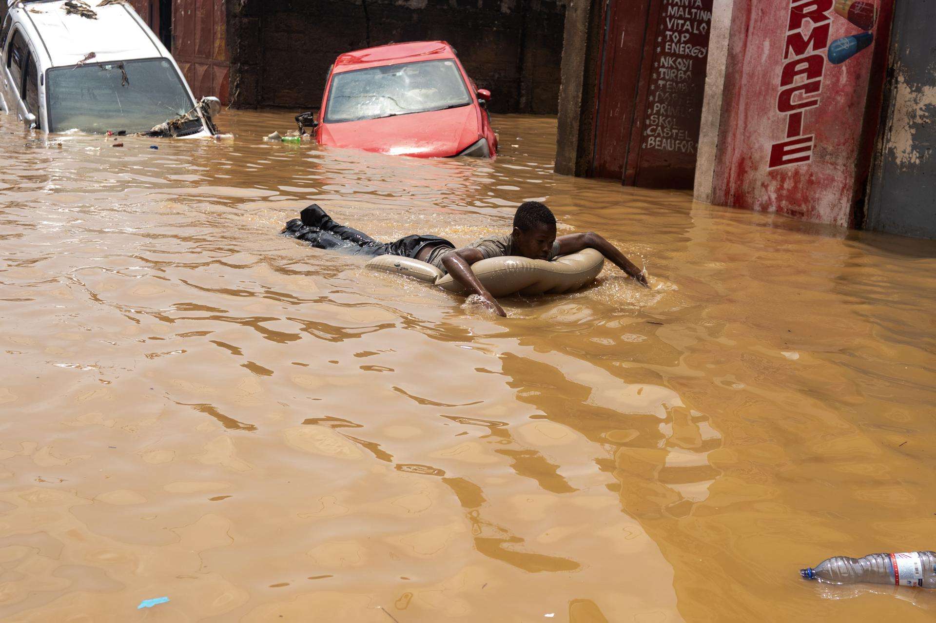 Al menos 14 muertos en el oeste de la RD del Congo por las lluvias torrenciales