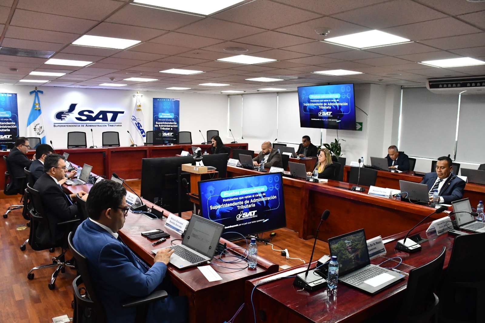 ¿Quién será el próximo líder de la SAT? Los postulantes realizan pruebas psicométricas