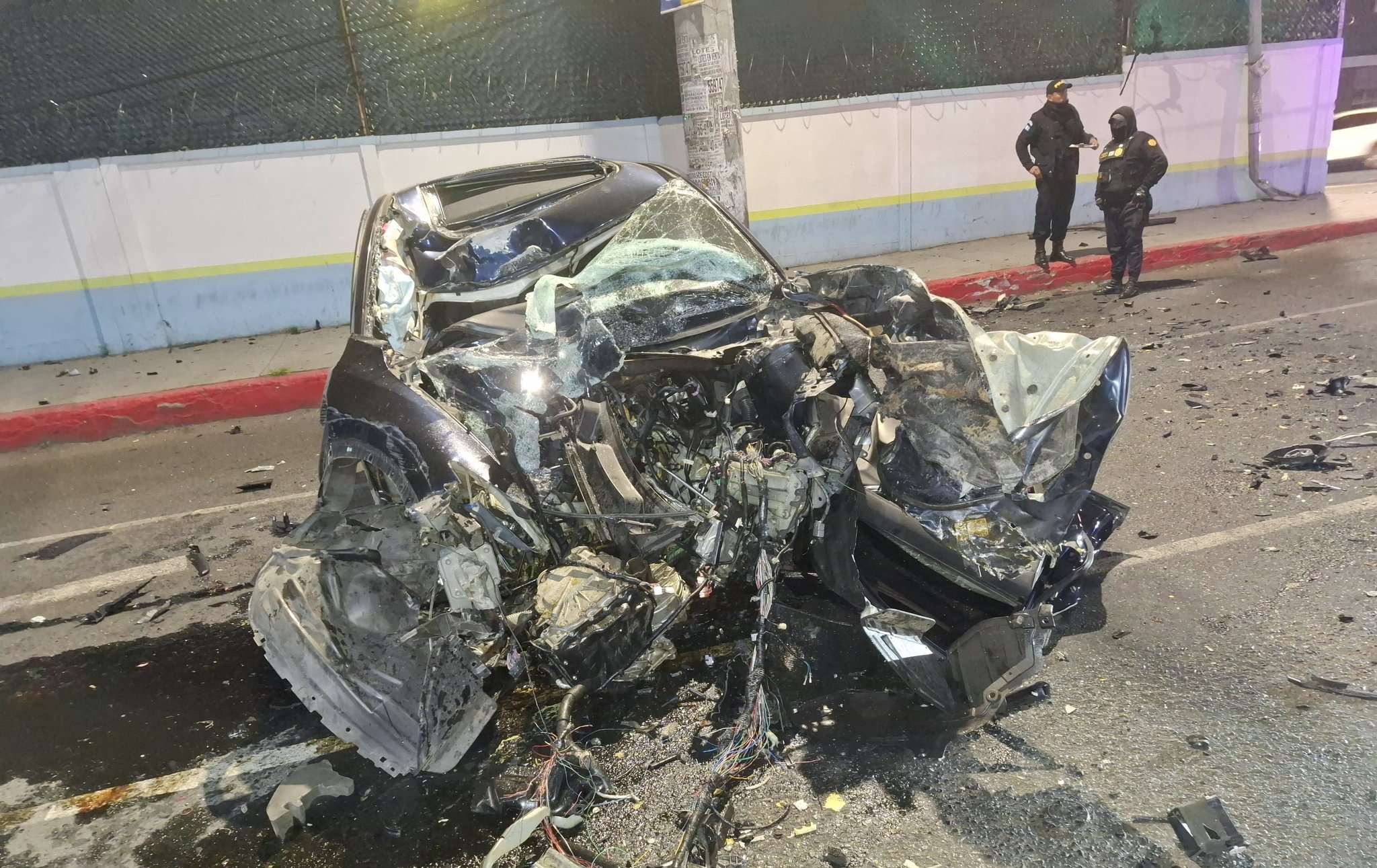 EN FOTOS | ¡Sin paso! Así quedó Calzada San Juan tras fuerte accidente