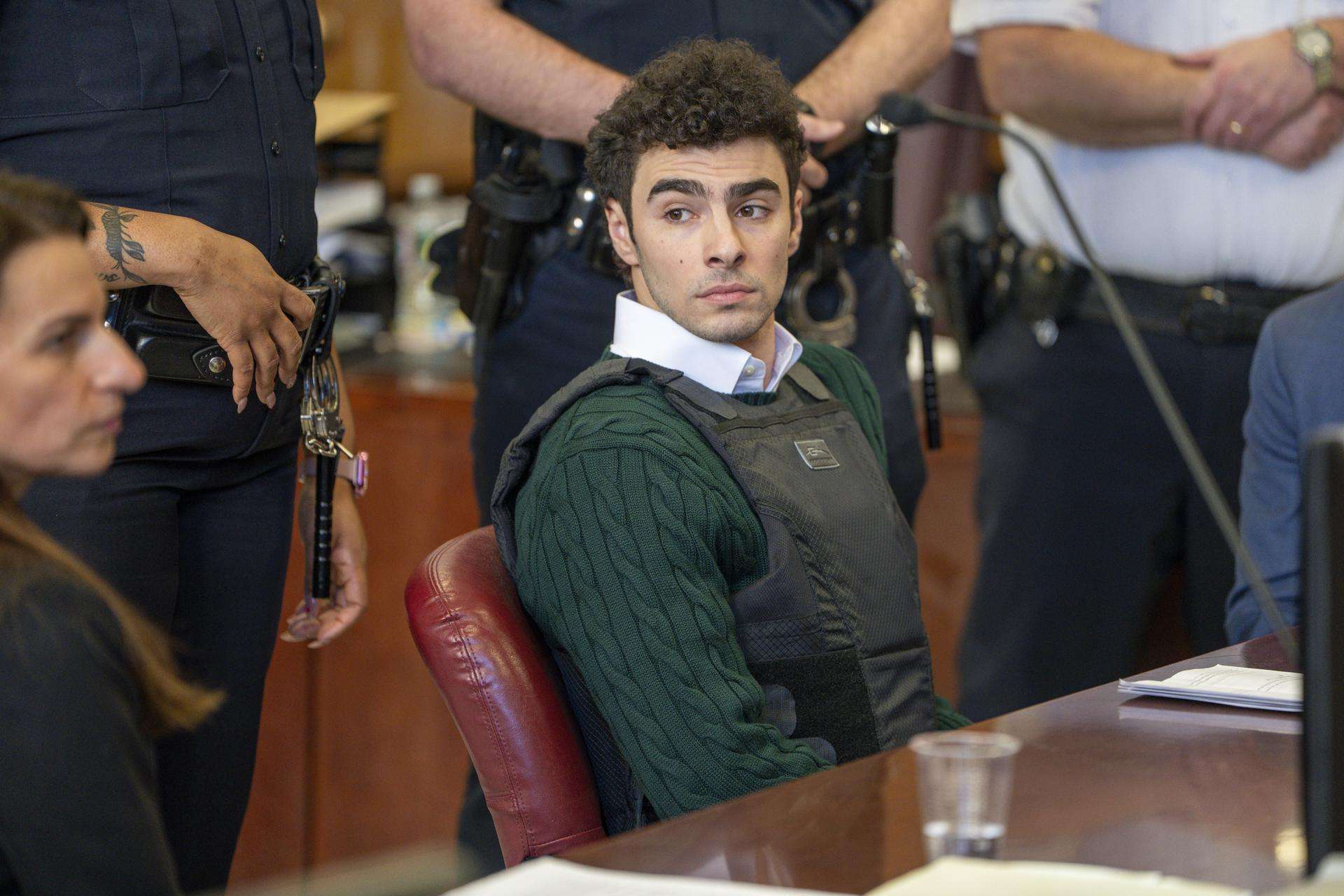 Justicia de EE.UU. solicita formalmente la pena de muerte para Luigi Mangione