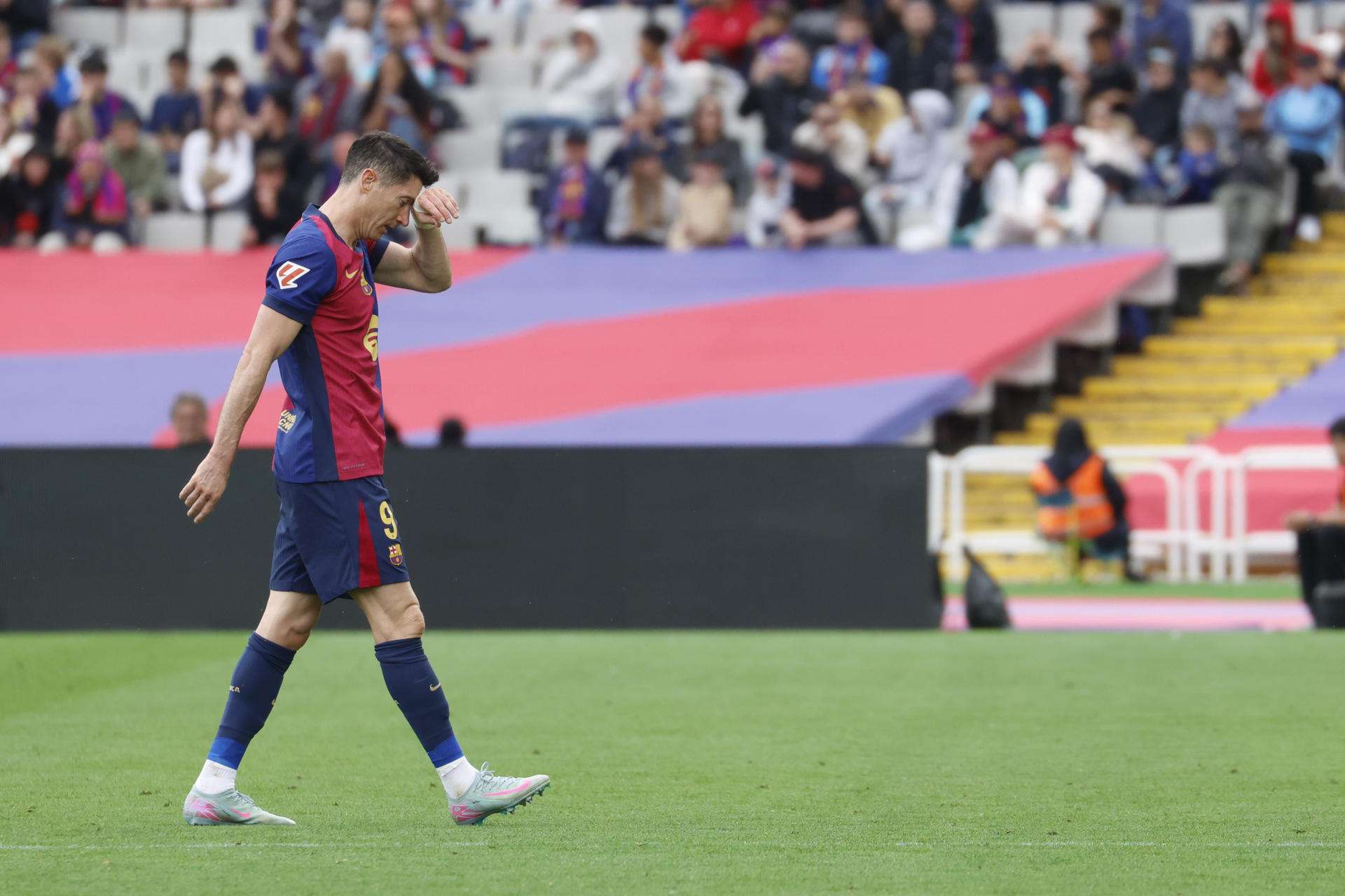 Barcelona confirma qué tipo de lesión sufrió Lewandowski ante el Celta