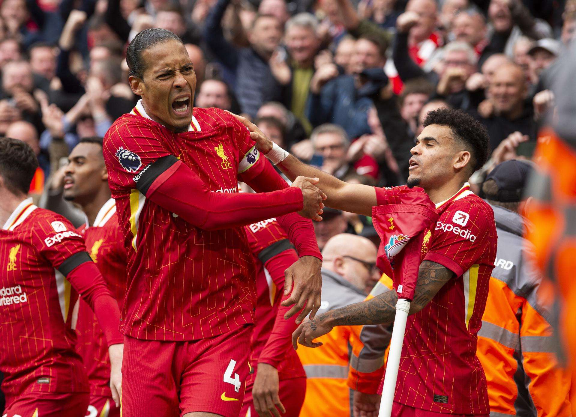 Liverpool: Van Dijk, villano y héroe en 3 minutos