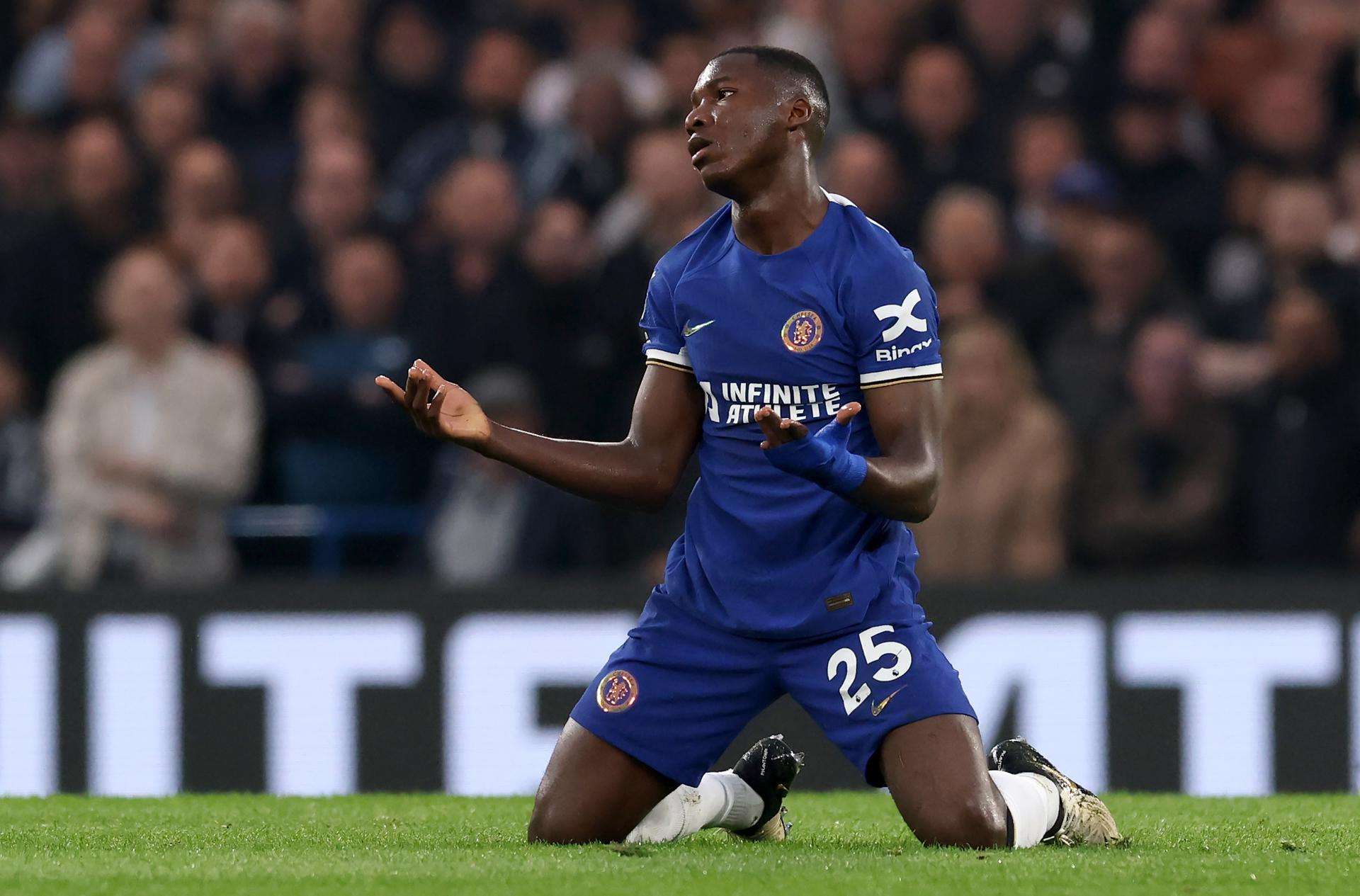 Incautado el auto del ecuatoriano Caicedo por ser sospechoso de conducir sin licencia