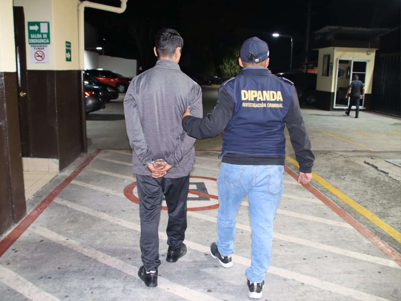 Extorsión frustrada: joven del Barrio 18 capturado en operativo encubierto
