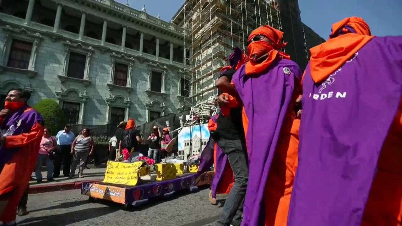 ¡Cierres viales por Desfile Bufo! Aquí te decimos qué rutas tomar este viernes 11 de abril