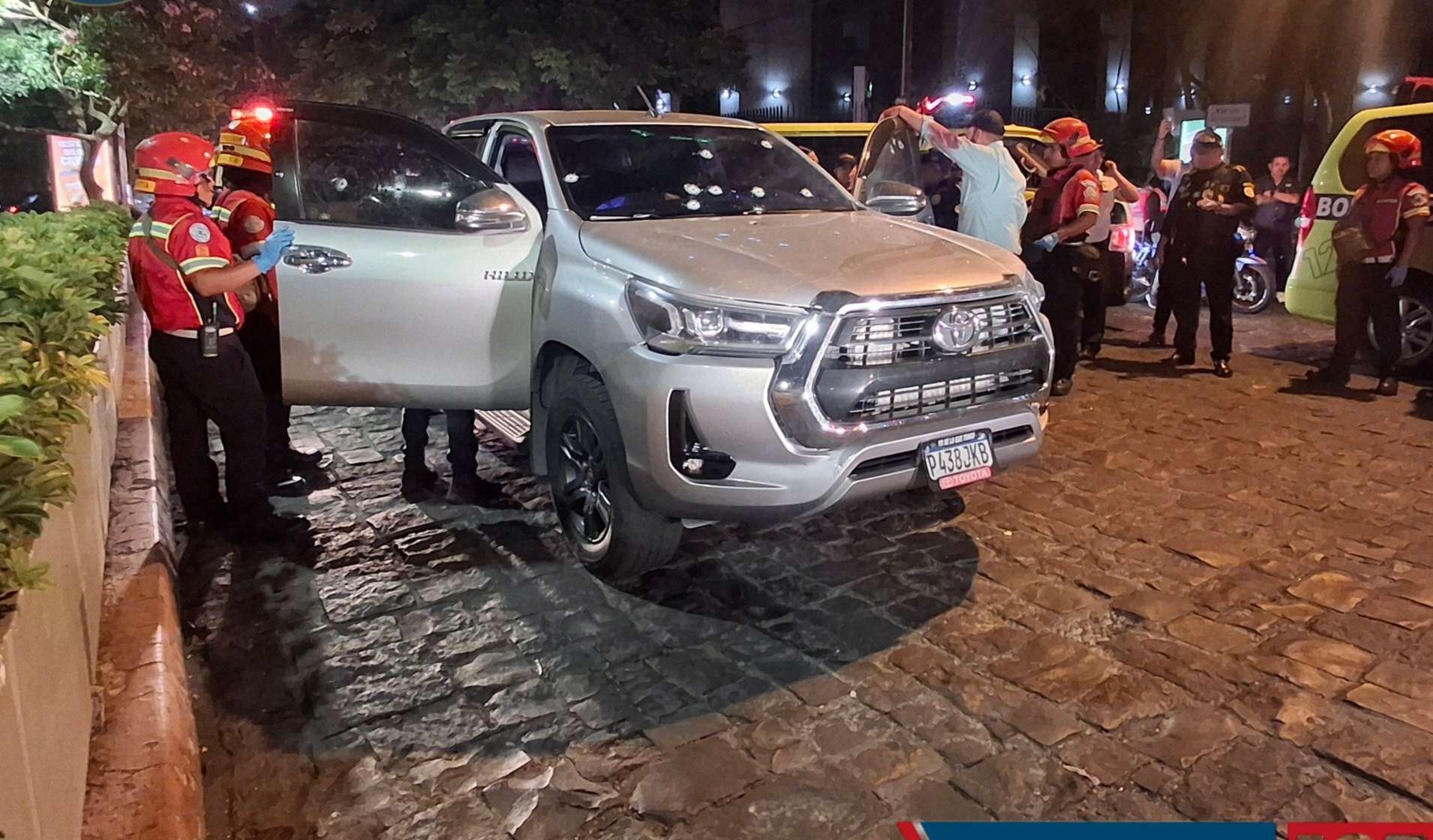 Matan a balazos a conductor de picop en zona 10