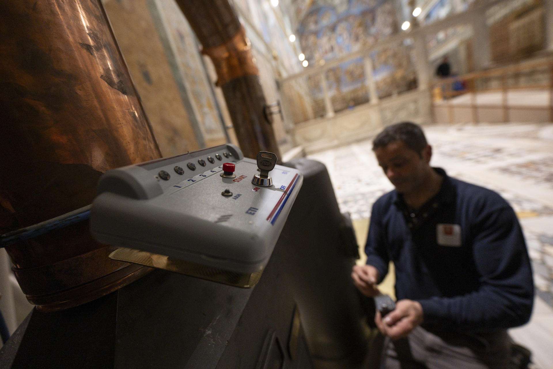 El Vaticano blinda la Sixtina y dos residencias para los cardenales durante el cónclave