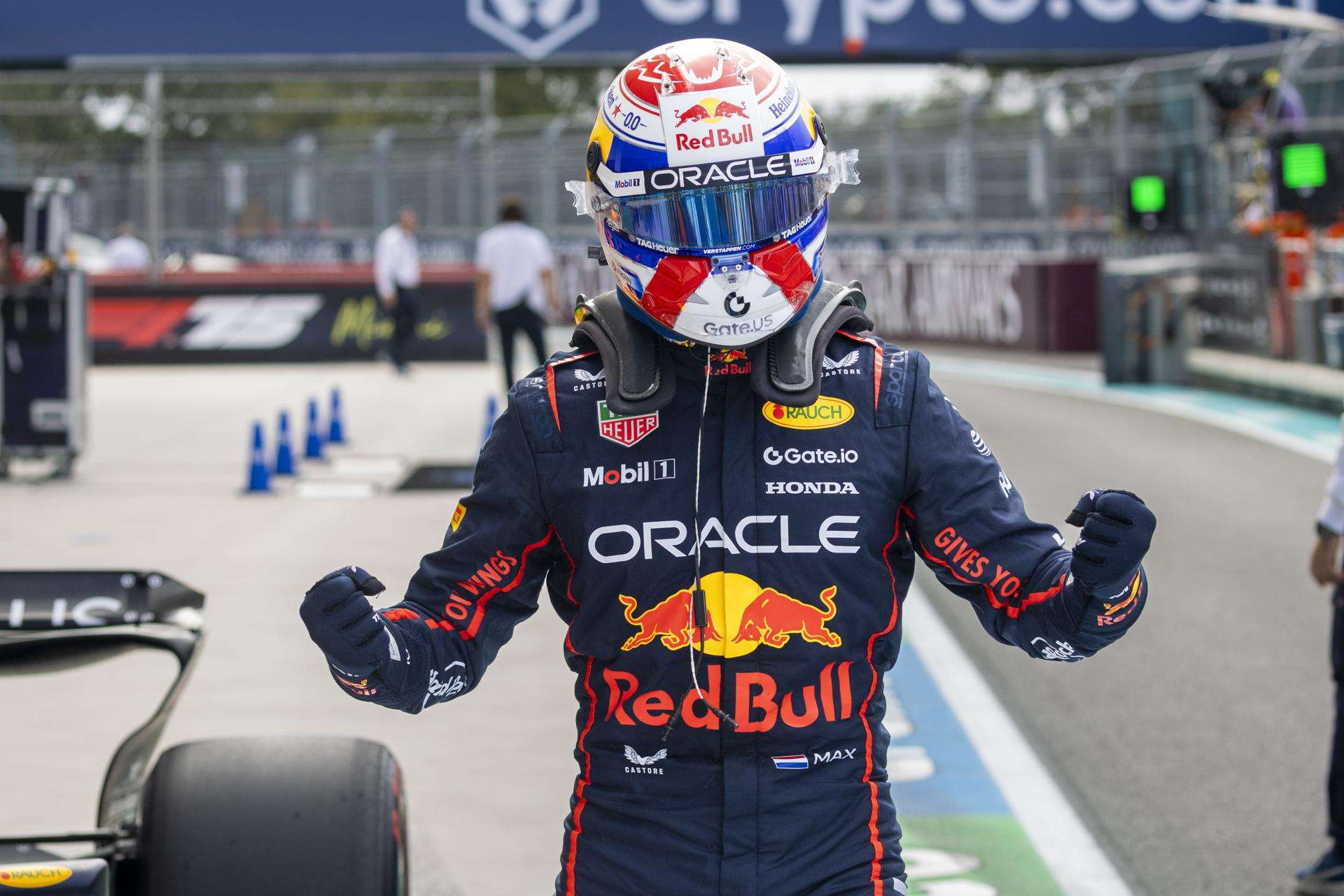 Verstappen festeja paternidad con una gran ‘pole’ en Miami y Norris ganó el caótico sprint