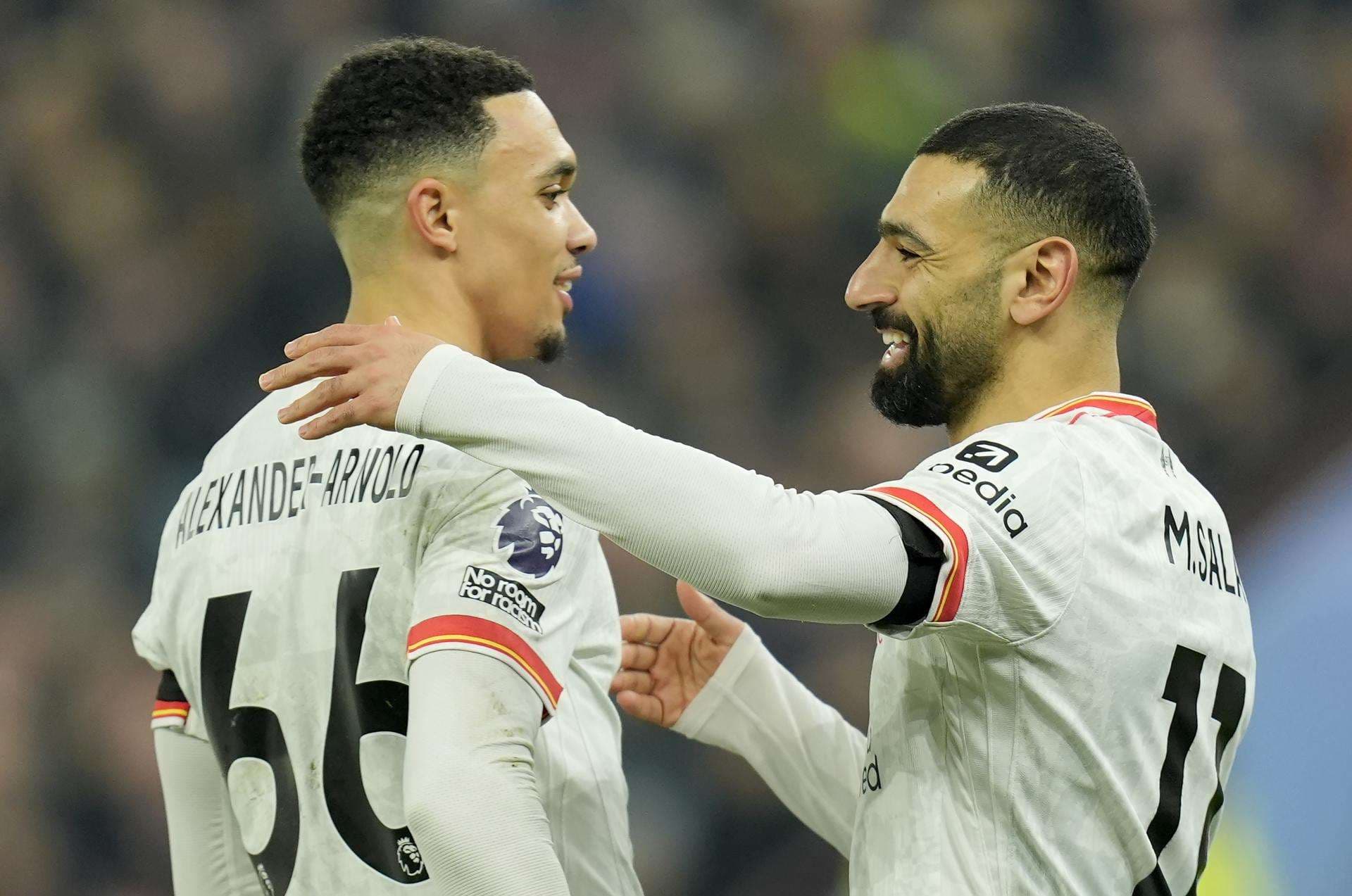 Salah defiende a Alexander-Arnold: «Se merece la mejor despedida»
