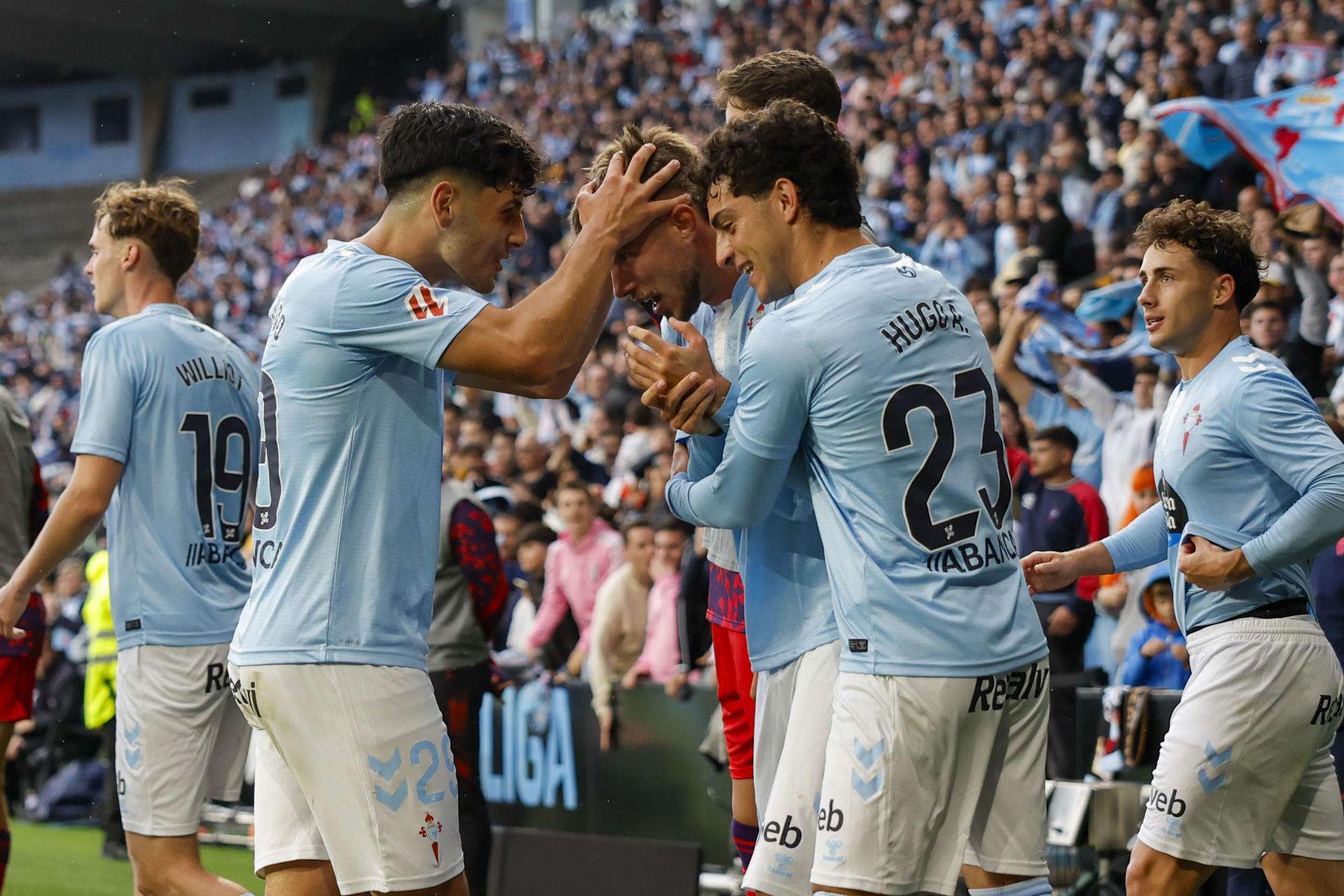 El Celta se acerca a Europa y ahonda en la crisis del Sevilla