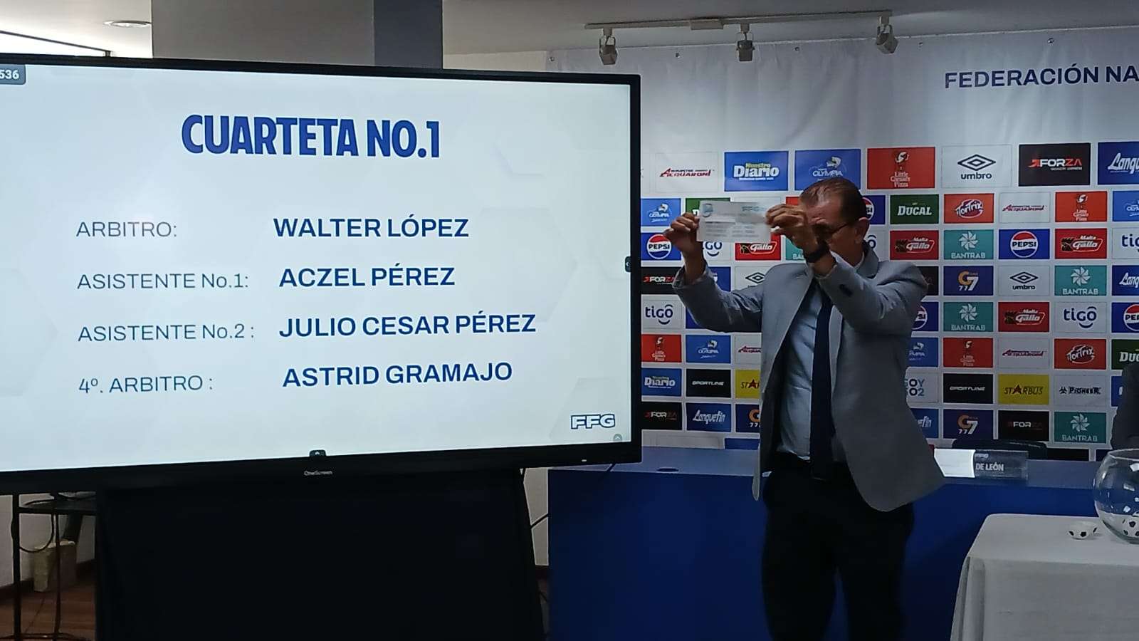 Histórico sorteo de árbitros marca un nuevo capítulo en la Primera División