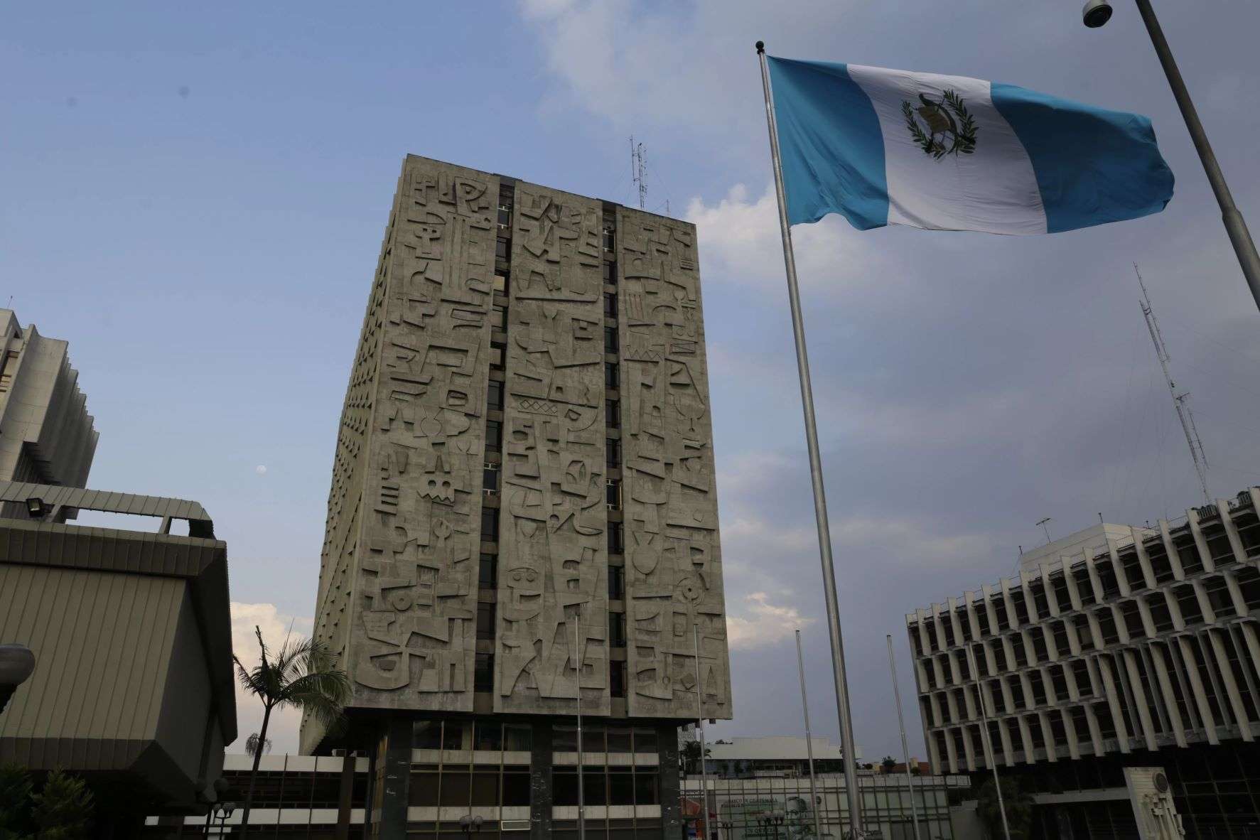 ¿Cómo afectará tu bolsillo la nueva calificación crediticia de Guatemala? Descúbrelo aquí