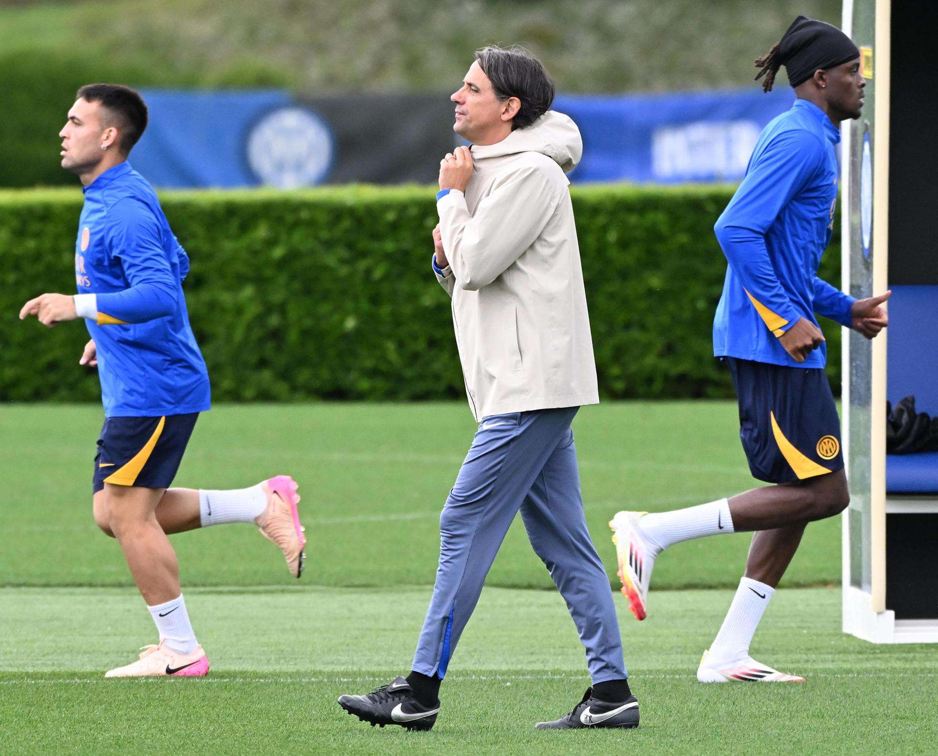 Inzaghi: "Lo ideal sería que no le llegara el balón a Lamine Yamal..."