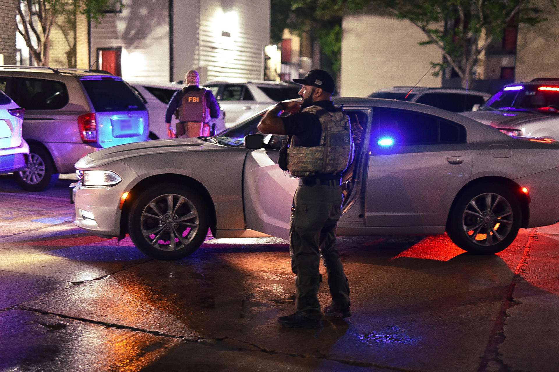 El Gobierno de EE.UU. dice que deportó a 528 personas de la ciudad texana de Houston