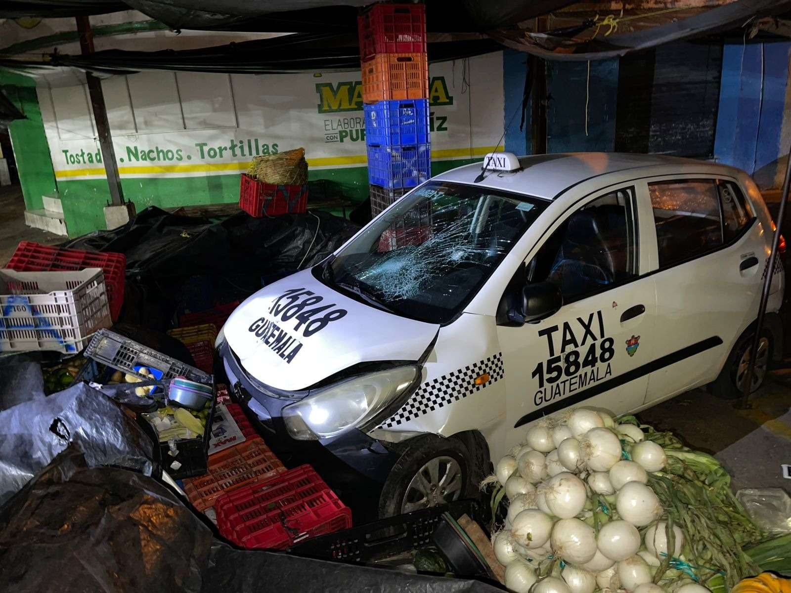 Persecución en zona 6 termina con balacera y policías heridos