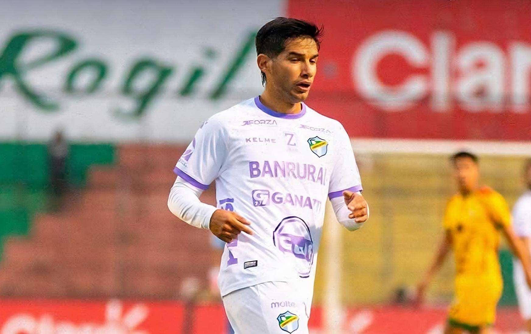 Comunicaciones hace oficial la baja de «Chucho» López, cuyo futuro estaría en Xelajú