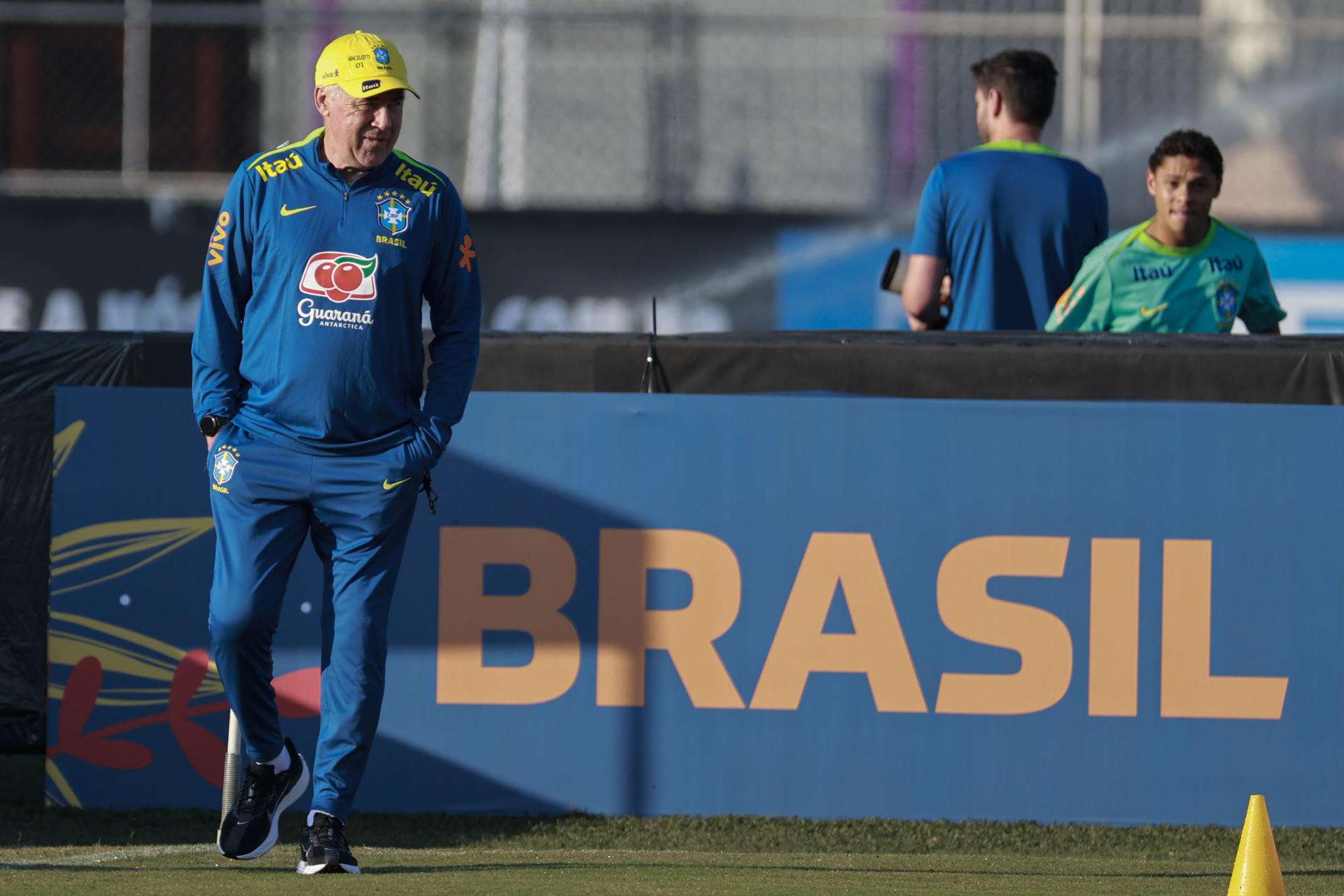 Ancelotti inicia su aventura con Brasil ante Ecuador, que quiere ir al Mundial a lo grande