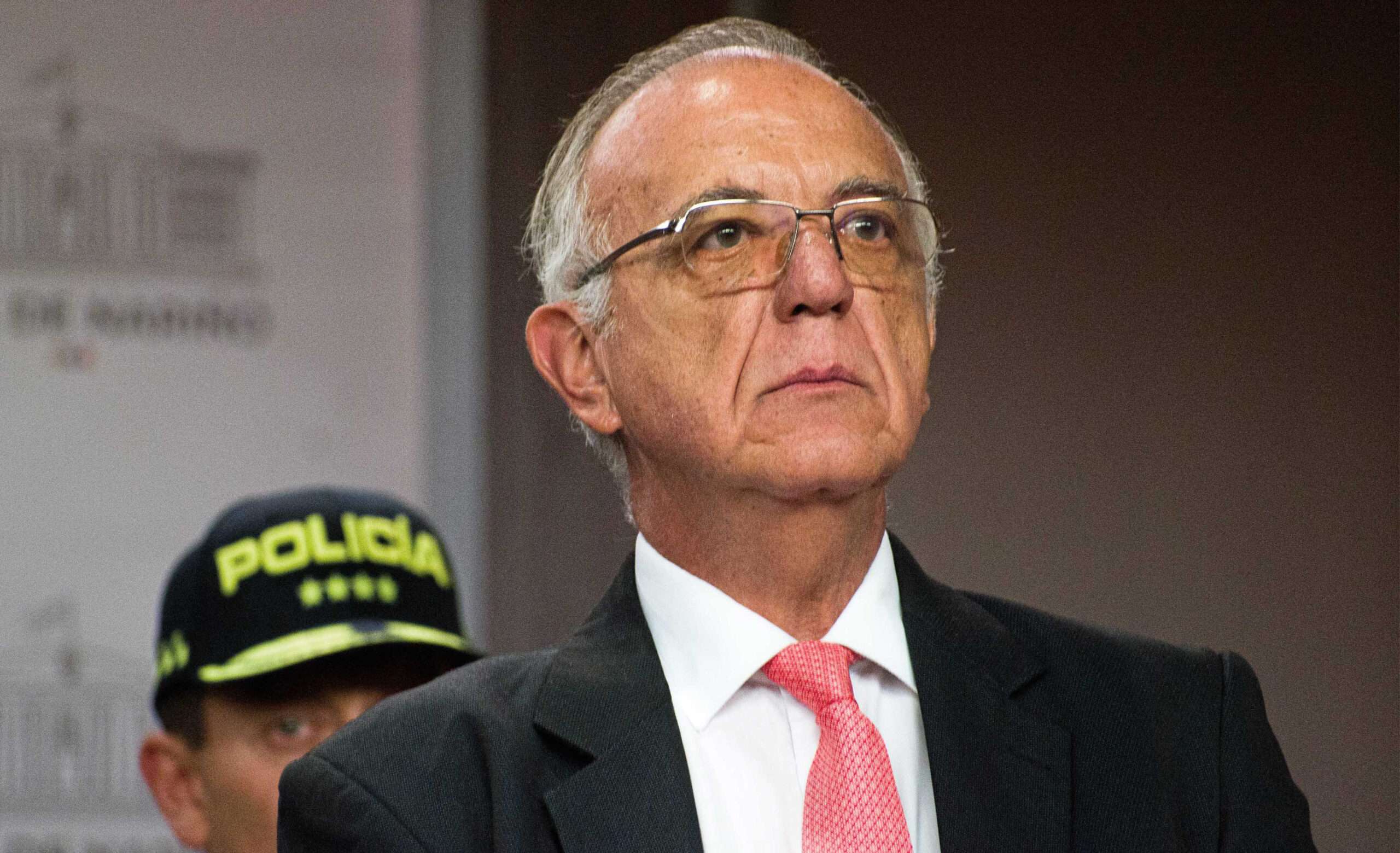 Iván Velásquez denuncia persecución política tras orden de captura en caso Odebrecht