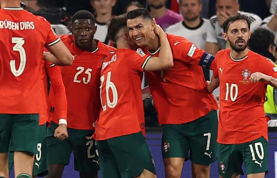 CR7 lidera la alineación de Portugal para medirse a España en la final
