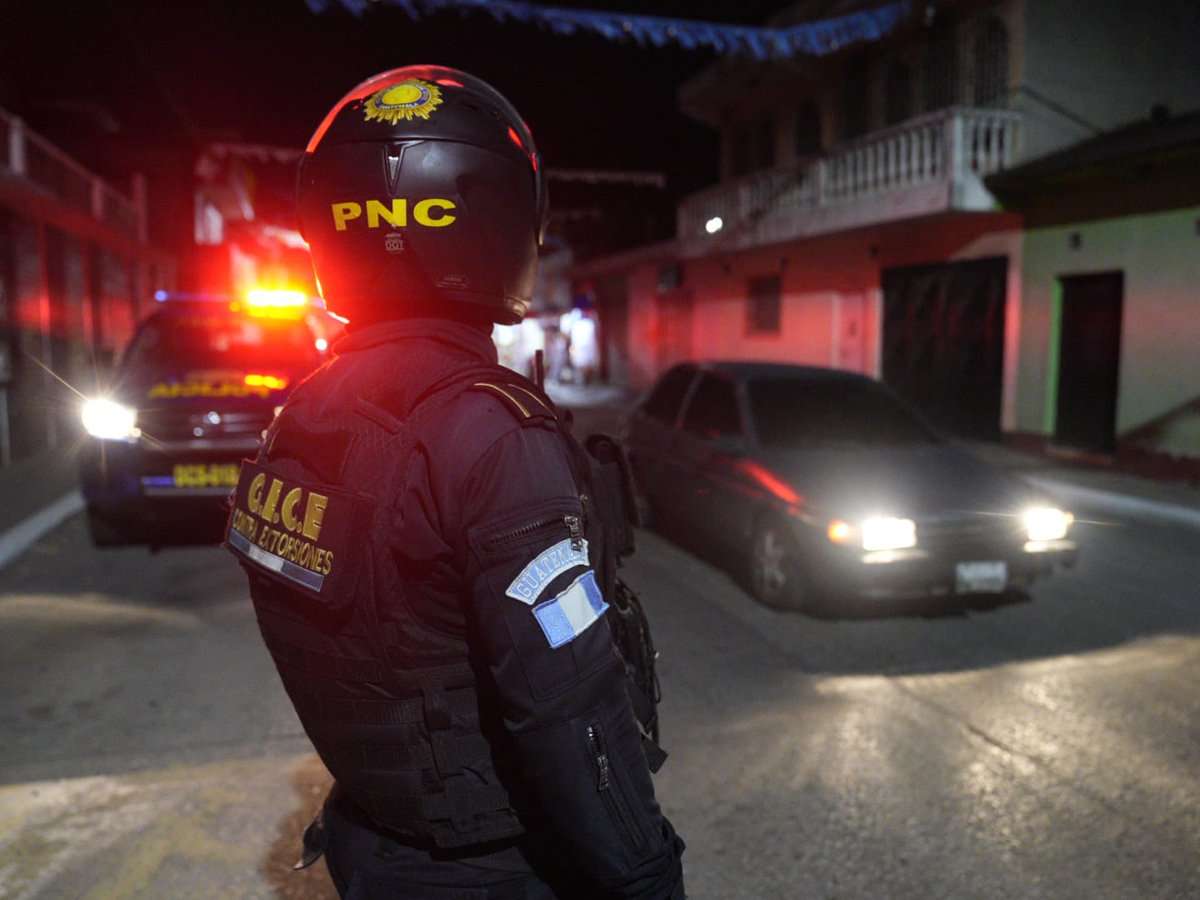 ¿Está la Policía Nacional Civil operando con las manos atadas?