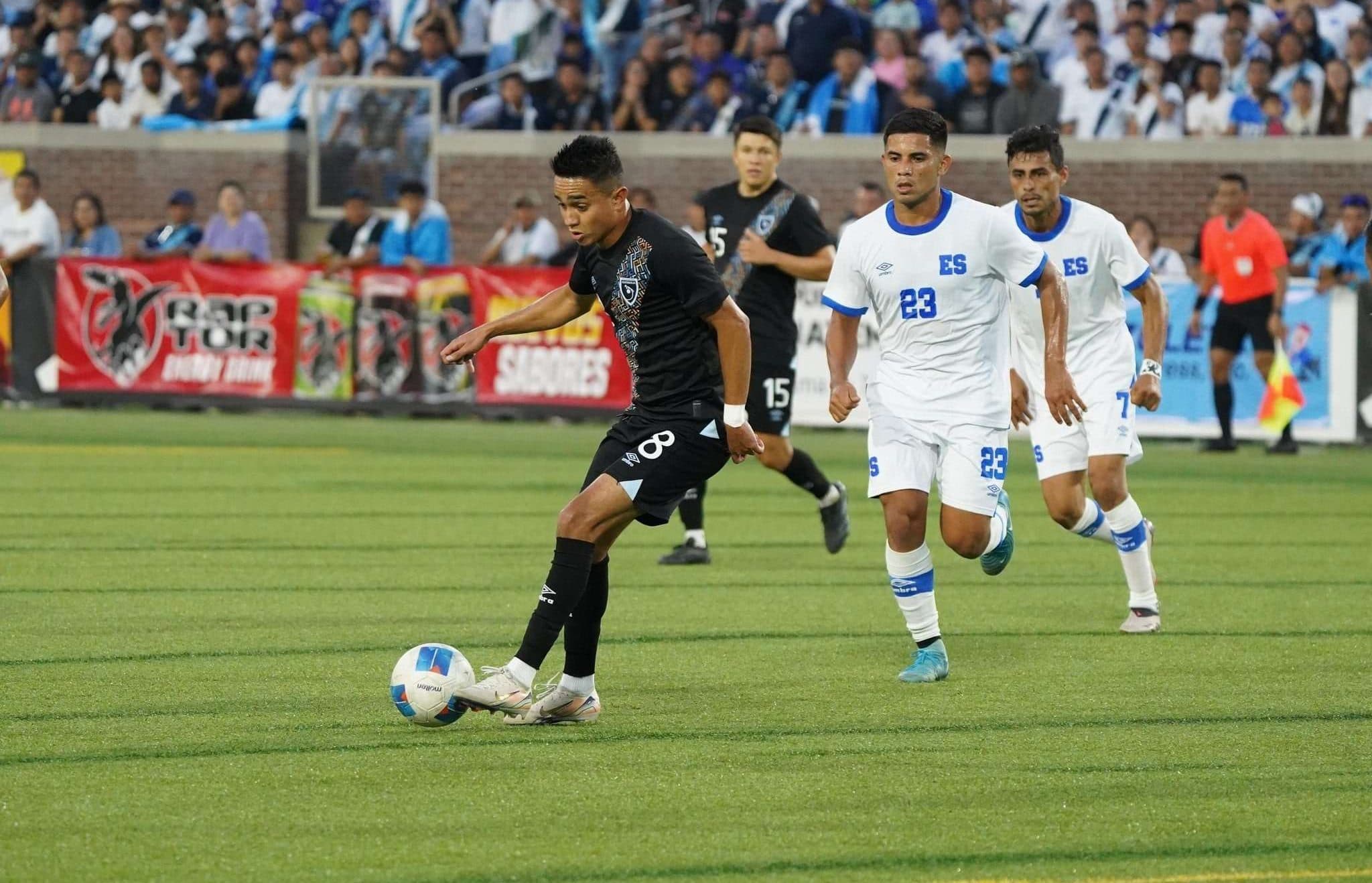 selección nacional, óscar santis