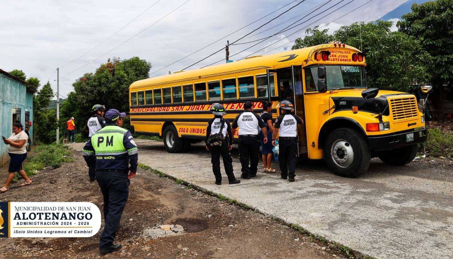 Salud emite recomendaciones ante caída de ceniza del Volcán de Fuego en comunidades cercanas