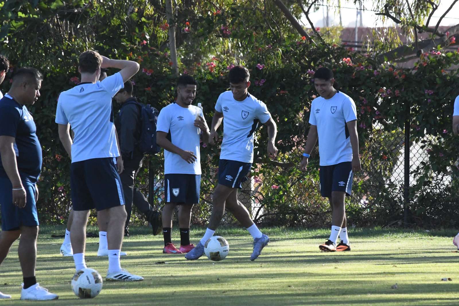 ¿Qué desafíos logísticos enfrenta la Selección Nacional en su participación en la Copa Oro?
