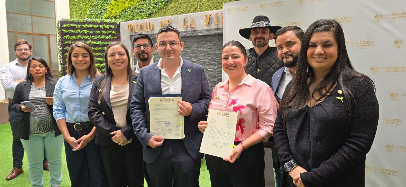 ¿Q500 al mes? Diputados proponen pensión mensual para todos los adultos mayores