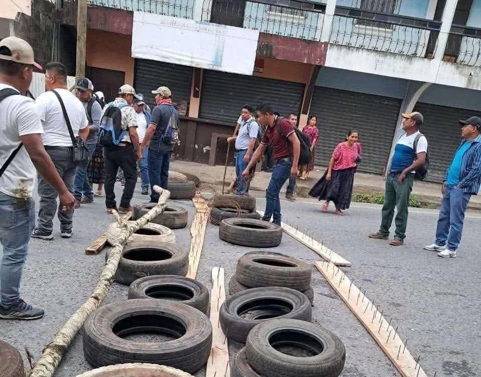 ¿Se acaban las amenazas de paro? CC ordena al STEG garantizar educación