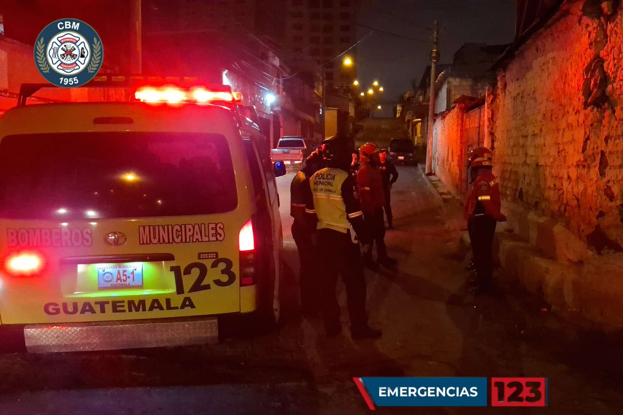¡Hallazgo escalofriante! ¿Qué descubrieron los bomberos en la zona 8?
