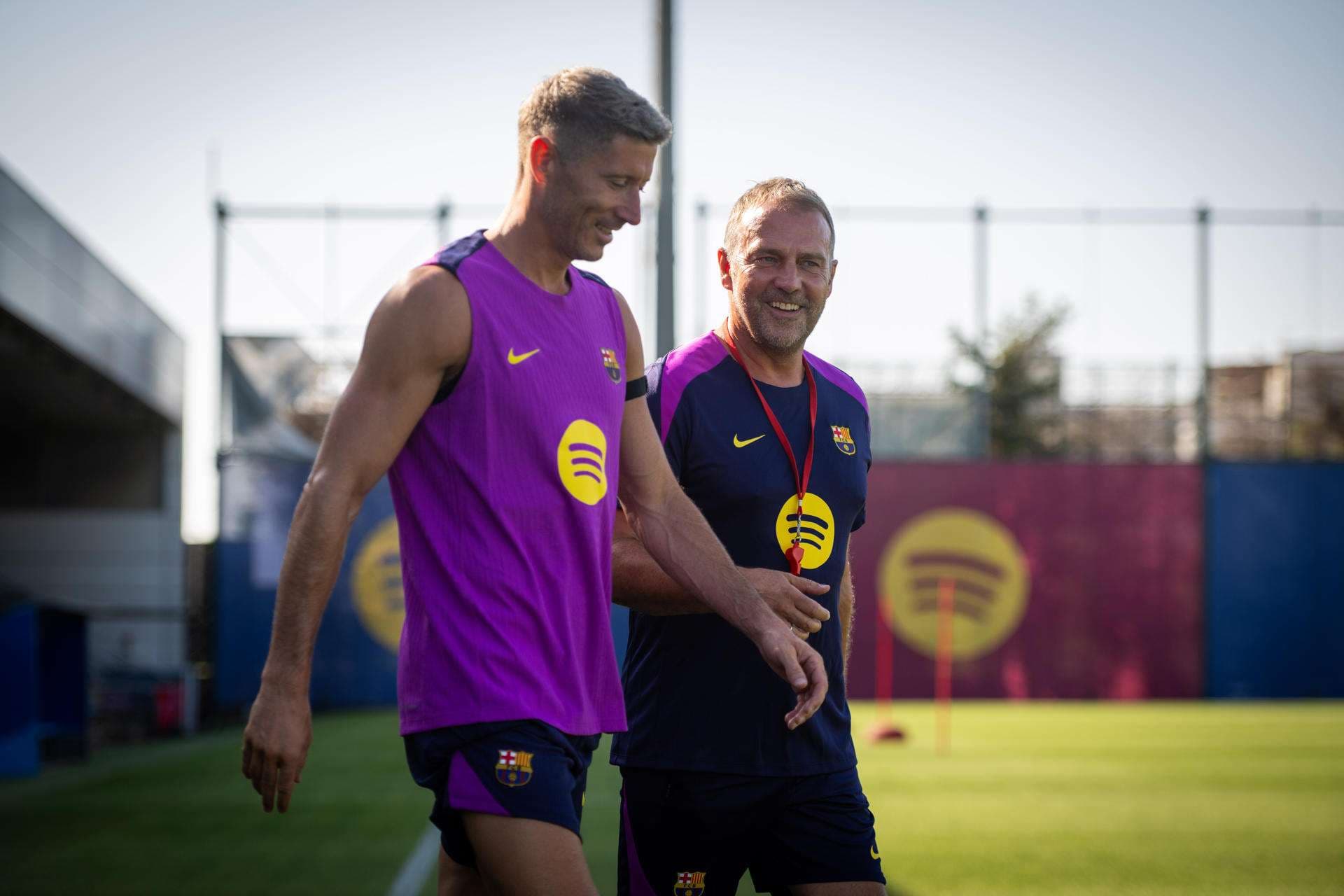 Primera sesión de pretemporada sin Ter Stegen, que se queda trabajando en el gimnasio