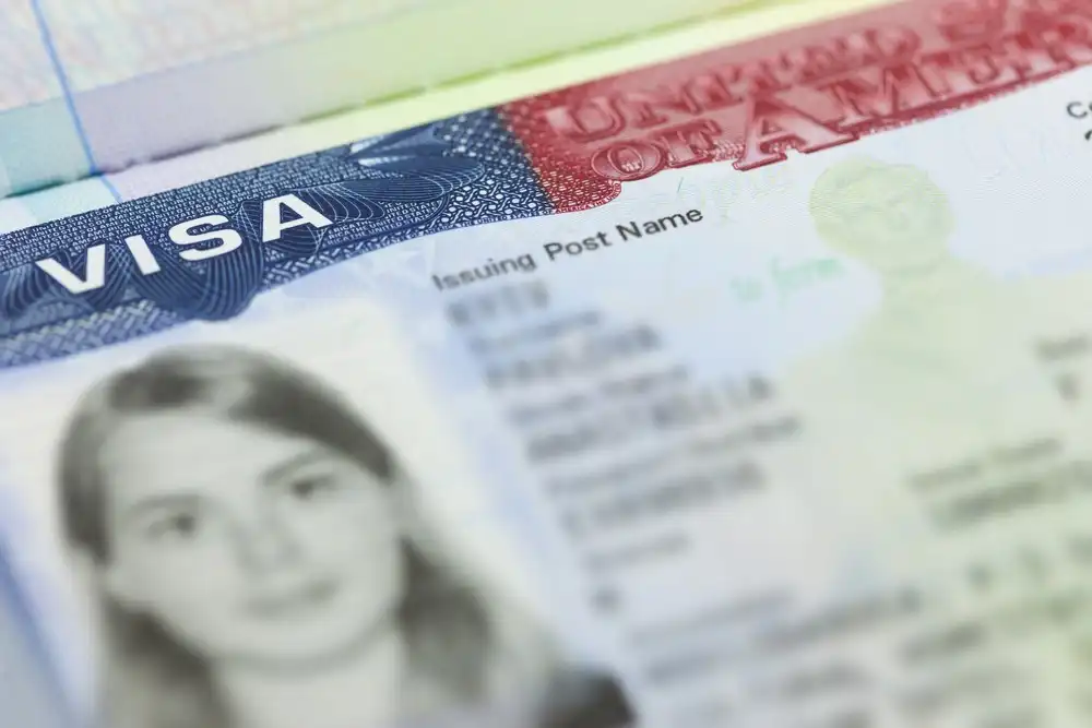 ¡Cuidado con las estafas! IGM lanza alerta por falsos trámites de visa americana